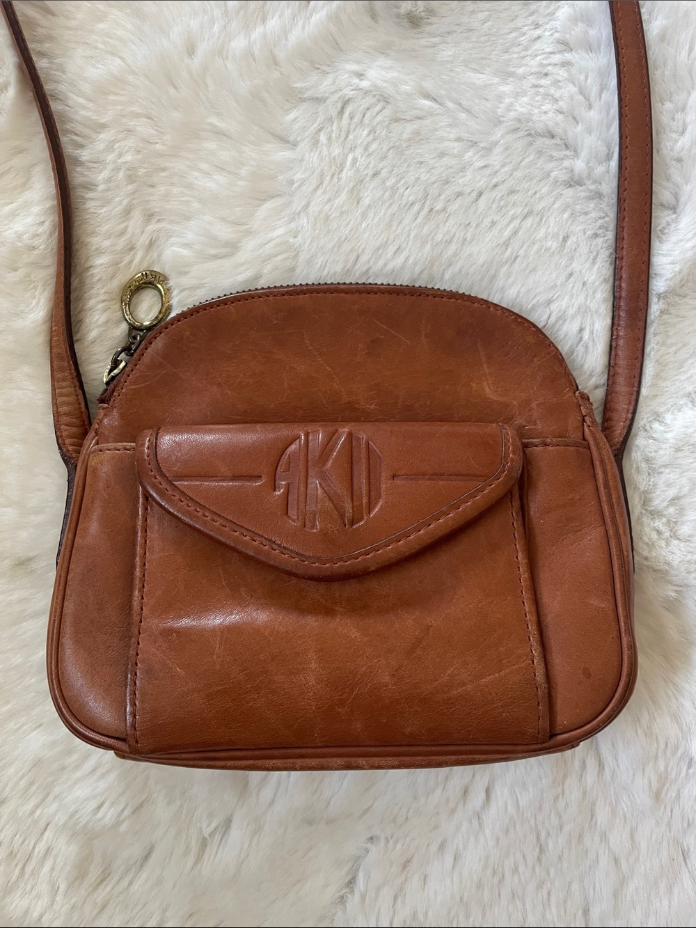 VTG Anne Klein Tan Leather Crossbody
Made in Korea